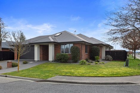 Photo of property in 2 Taiwhenua Street, Rangiora, 7400