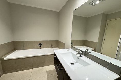 Photo of property in 70 Buckley Avenue, Hobsonville, Auckland, 0616