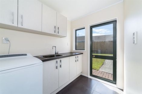 Photo of property in 2 Shenton Place, Burswood, Auckland, 2013