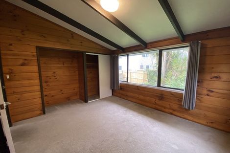 Photo of property in 26 Seaview Road, Glenfield, Auckland, 0629