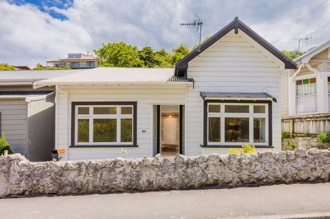 Photo of property in 20 Faraday Street, Hospital Hill, Napier, 4110