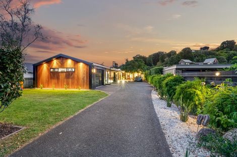 Photo of property in 18 Glengarry Avenue, Manly, Whangaparaoa, 0930