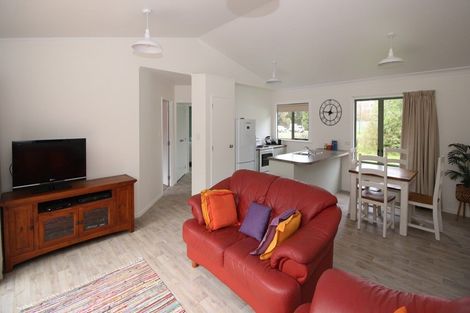 Photo of property in 103 Kowhai Avenue, Matarangi, Whitianga, 3592