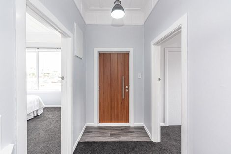 Photo of property in 14 Lowther Street, Whanganui, 4500