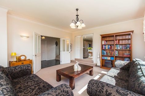 Photo of property in 58 Lothian Brae, Wattle Downs, Auckland, 2103