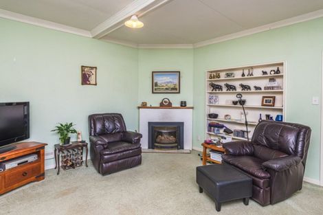 Photo of property in 55 Great North Road, Saint Johns Hill, Whanganui, 4501