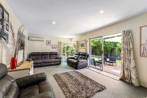 Photo of property in 2/25 Manuka Street, Mairehau, Christchurch, 8013