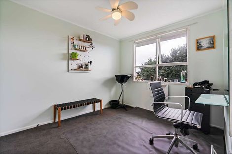 Photo of property in 32 Mervan Street, Mangere East, Auckland, 2024