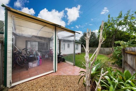 Photo of property in 66b Dundale Avenue, Blockhouse Bay, Auckland, 0600