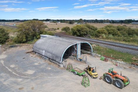 Photo of property in 240 Sutton Road, Drury, 2113