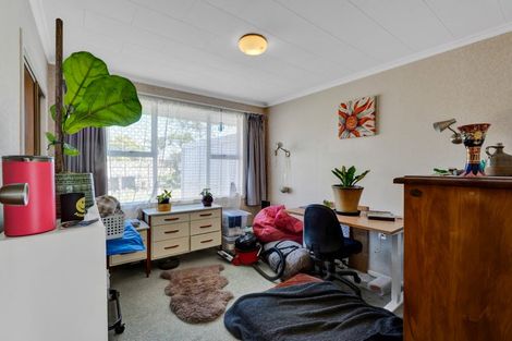 Photo of property in 44 Wairau Road, Oakura, 4314