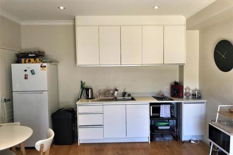 Photo of property in 21e Stamford Crescent, Flat Bush, Auckland, 2019