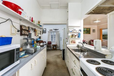 Photo of property in 21 Philson Terrace, Browns Bay, Auckland, 0630