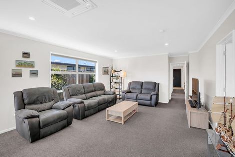 Photo of property in 41 Tara Crescent, Woodend, 7610