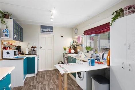 Photo of property in 24 Wesley Street, South Dunedin, Dunedin, 9012