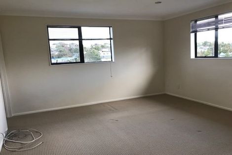 Photo of property in 2/25 Keldale Place, Forrest Hill, Auckland, 0620