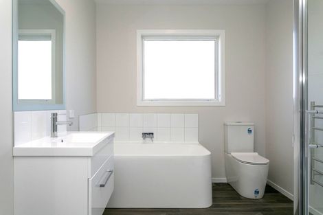 Photo of property in 28 Ngahana Place, Turangi, 3334