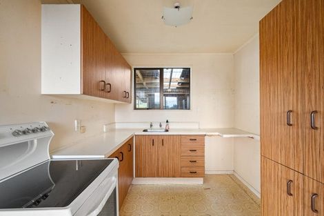 Photo of property in 14 Rehia Road, Massey, Auckland, 0614