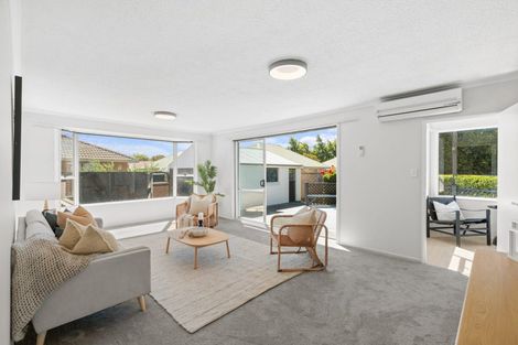 Photo of property in 12 Iona Place, Sockburn, Christchurch, 8042