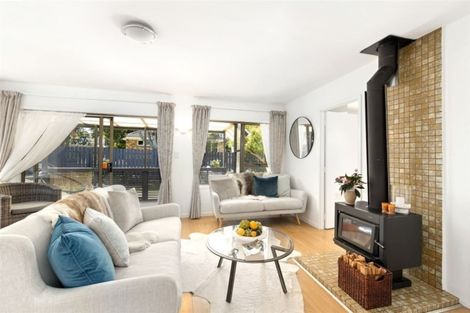 Photo of property in 1/2 Tristram Avenue, Forrest Hill, Auckland, 0620