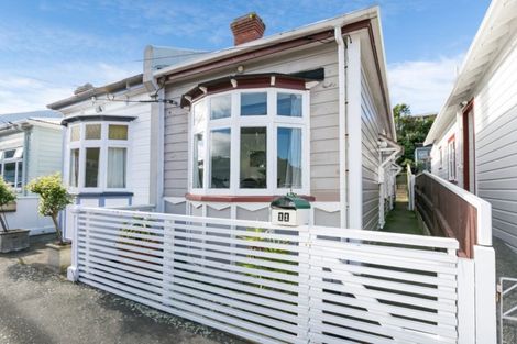 Photo of property in 11 Royal Street, Berhampore, Wellington, 6023