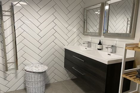 Photo of property in 6 Riwai Street, Paraparaumu, 5032