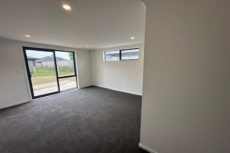 Photo of property in 4 Kaaka Street, Cambridge, 3434