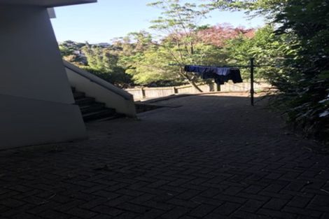 Photo of property in 8 Adelie Place, Murrays Bay, Auckland, 0630