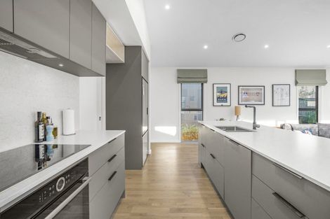 Photo of property in 2 Matai Grove, Greytown, 5712