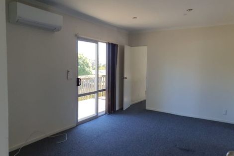 Photo of property in 26 Burbank Avenue, Manurewa, Auckland, 2102