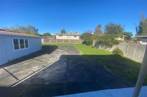Photo of property in 62 Mclean Avenue, Papatoetoe, Auckland, 2025