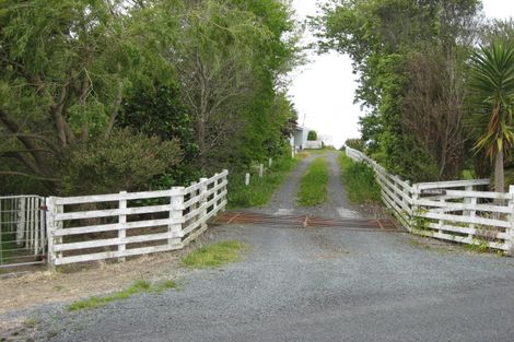 Photo of property in 1692 Kaipara Hills Road, Kaipara Flats, Warkworth, 0984