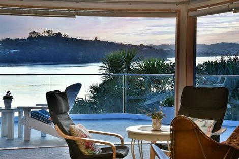 Photo of property in 54 Ardern Avenue, Stanmore Bay, Whangaparaoa, 0932