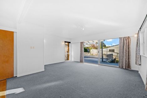 Photo of property in 56 D'oyly Drive, Stanmore Bay, Whangaparaoa, 0932