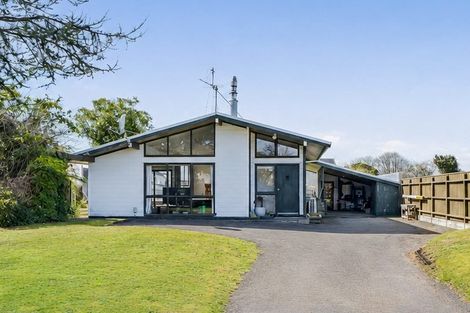 Photo of property in 60 Cressida Avenue, Stratford, 4332