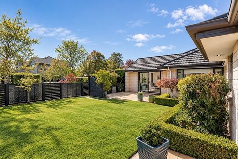 Photo of property in 16 Limes Avenue, Parklands, Christchurch, 8083