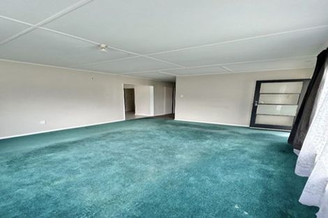 Photo of property in 3 Hanson Grove, Stokes Valley, Lower Hutt, 5019