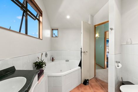 Photo of property in 1 Zapote Place, Ohauiti, Tauranga, 3112