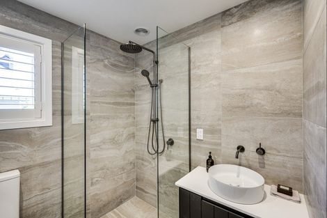 Photo of property in 30a Lucknow Road, Havelock North, 4130