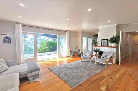 Photo of property in 10 King Street, Wairoa, 4108