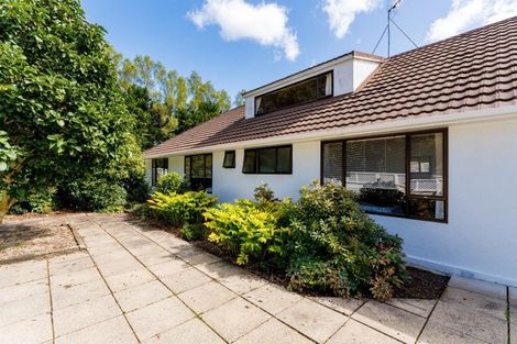 Photo of property in 651 Centre Road, Momona, Outram, 9073