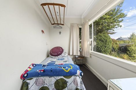 Photo of property in 12 Rawhiti Street, Vogeltown, New Plymouth, 4310