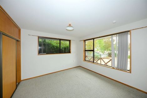 Photo of property in 56 Royal Park Drive, Parklands, Christchurch, 8083
