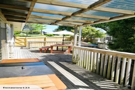 Photo of property in 2/45 Deep Creek Road, Waiake, Auckland, 0630