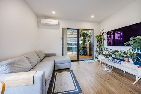 Photo of property in 56 Picturesque Drive, Flat Bush, Auckland, 2019