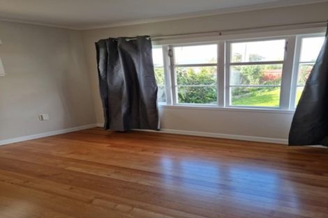 Photo of property in 47 Vine Street, Mangere East, Auckland, 2024
