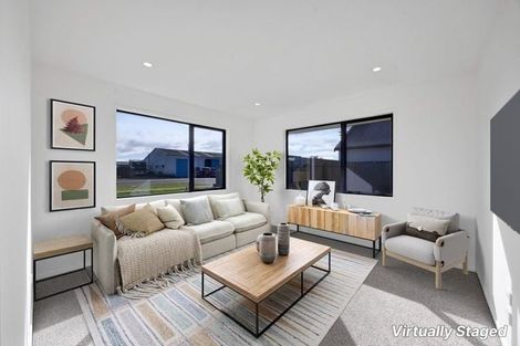 Photo of property in 72 Turuturu Road, Hawera, 4674