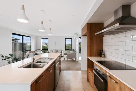 Photo of property in 42 Traverse Lane, Omokoroa, 3114