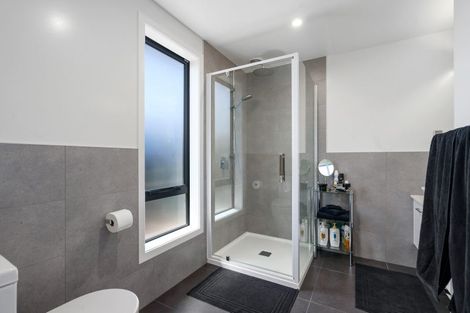 Photo of property in 13 Webber Street, Cambridge, 3434