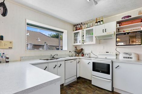 Photo of property in 11 Gillam Crescent, Springfield, Rotorua, 3015